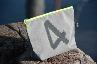 wasserdichte Airtexkosmetiktasche in grau mit dunkelgrauer 4